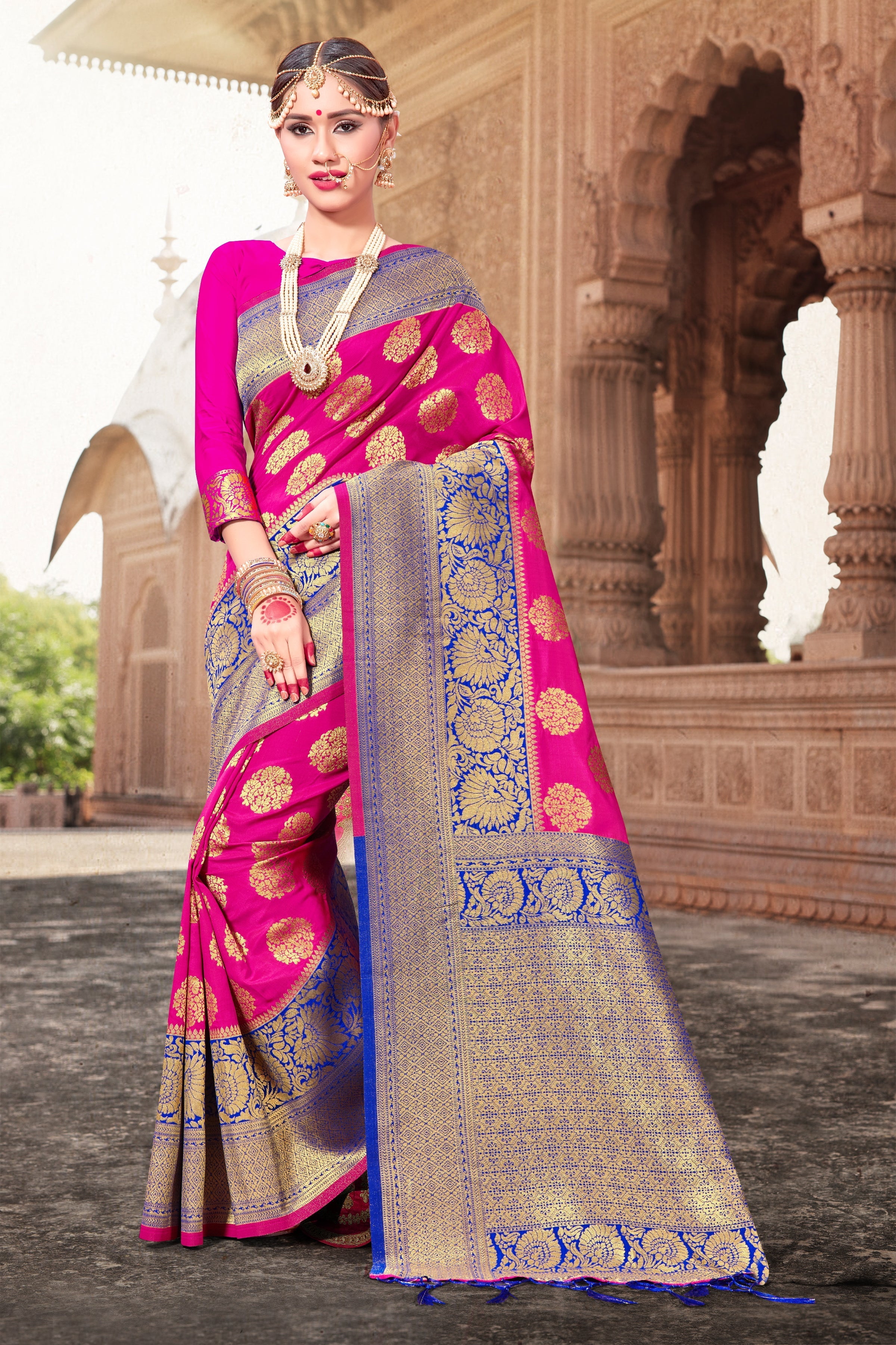 Elegant Pink Banarasi Art Silk Woven Saree