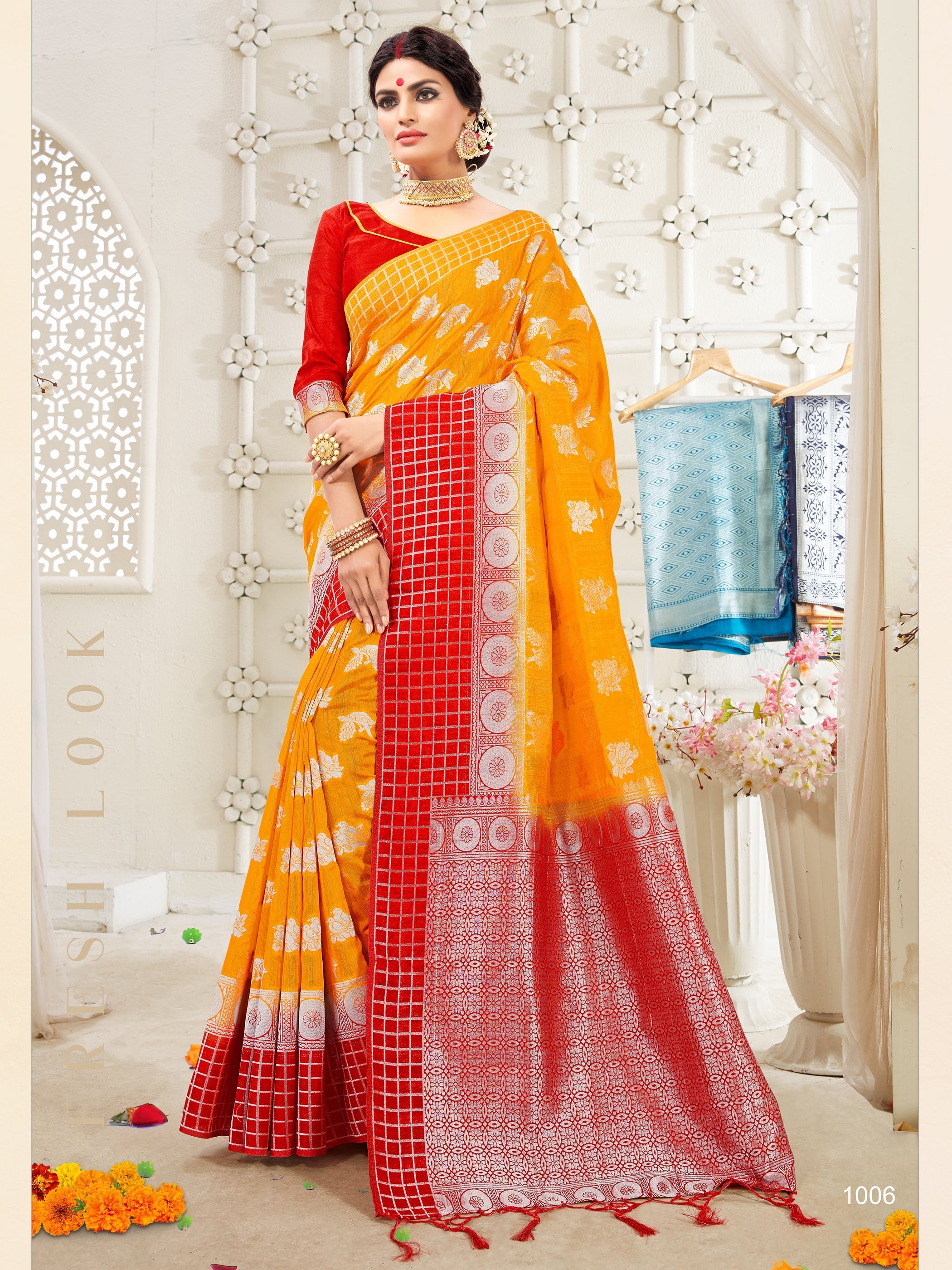Chic Mustard Banarasi Art Silk Woven Saree