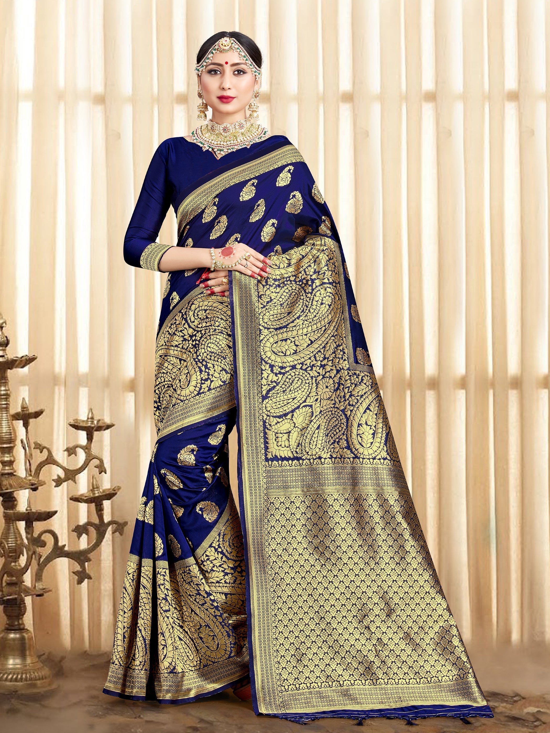 Elegant Navy Blue Banarasi Art Silk Woven Saree