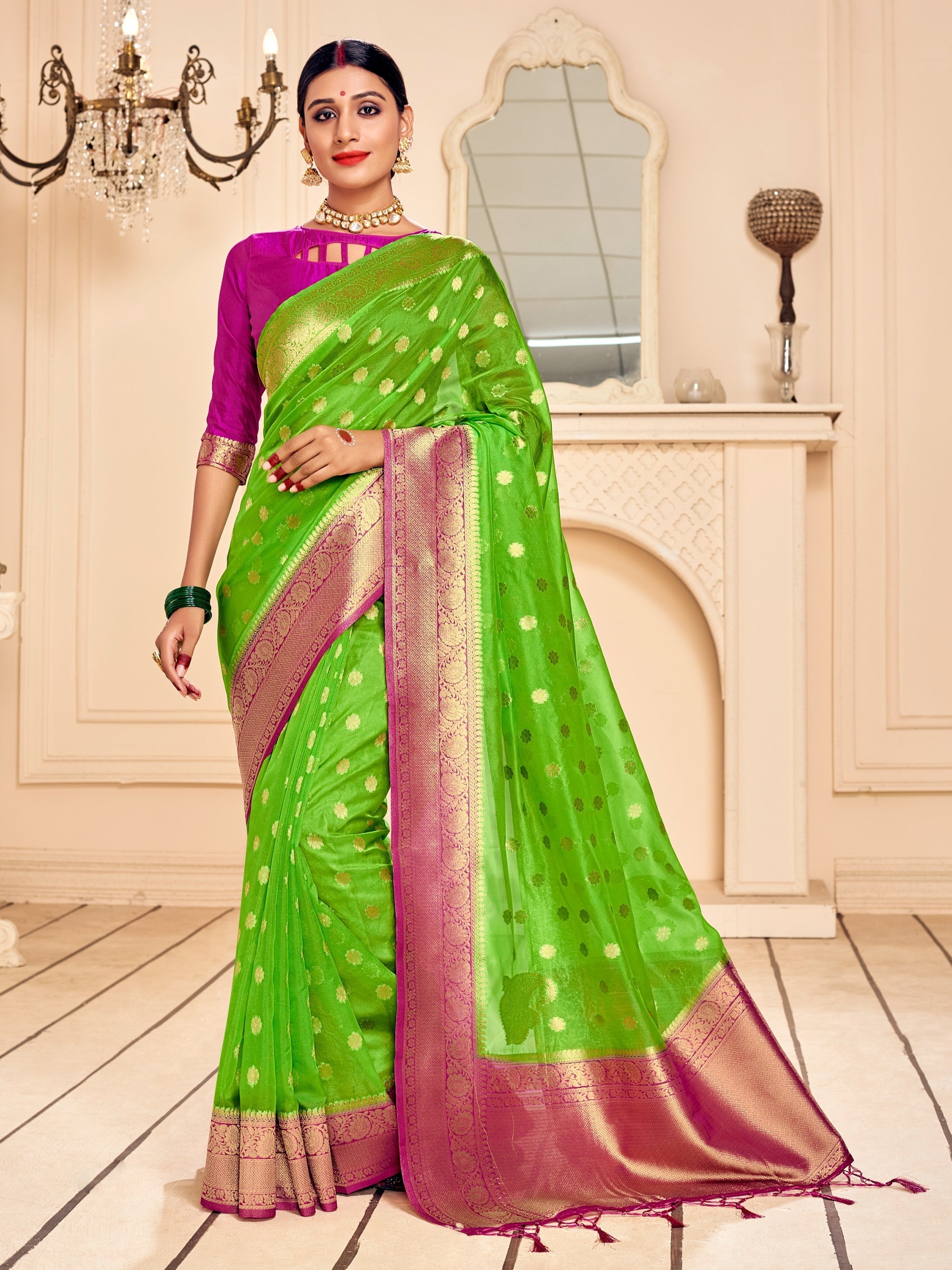 Elegant Green Banarasi Art Silk Saree