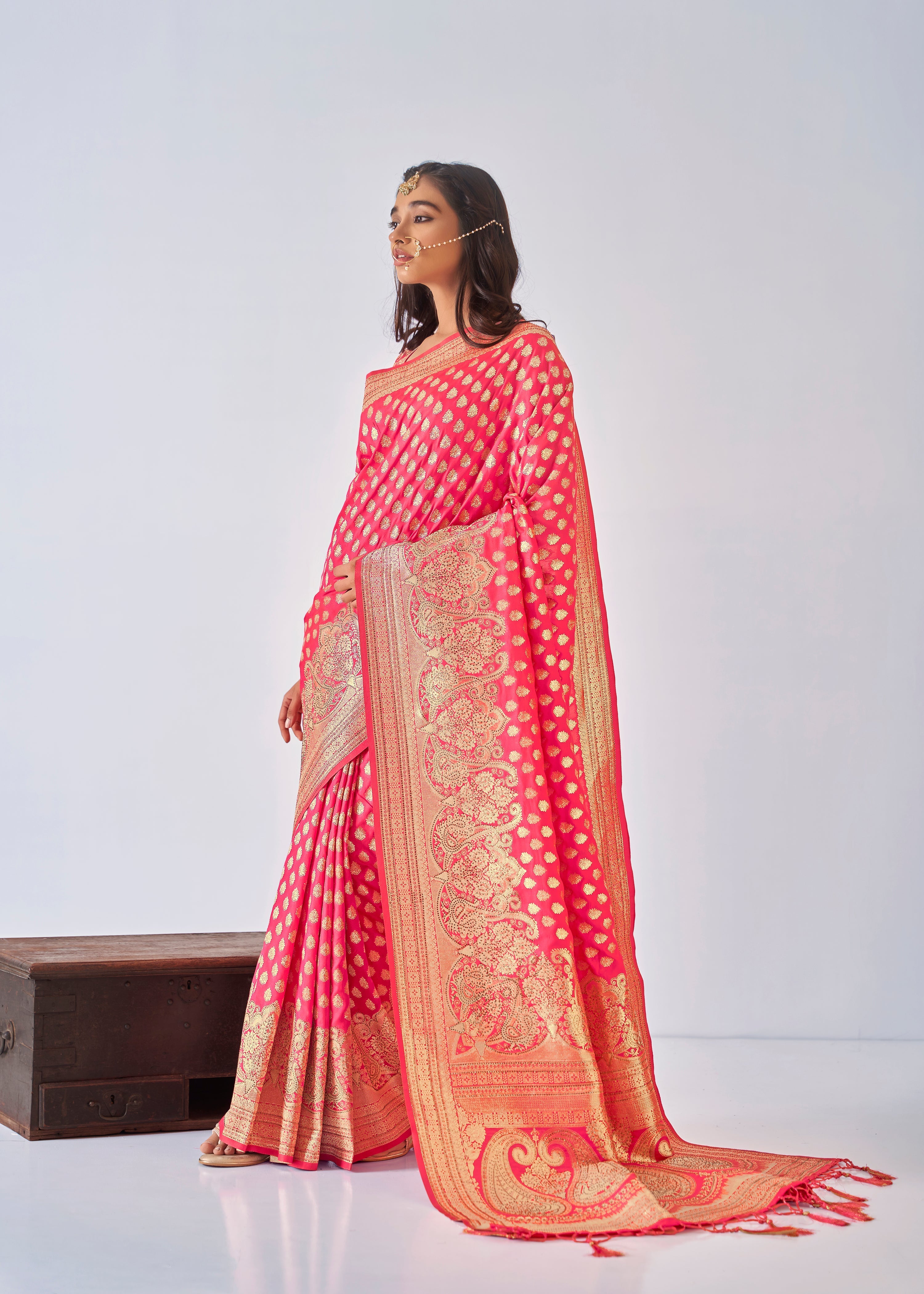 Elegant Pink Art Silk Saree