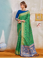Elegant Green Cotton-Silk Chevron Print Saree