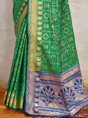Elegant Green Cotton-Silk Chevron Print Saree