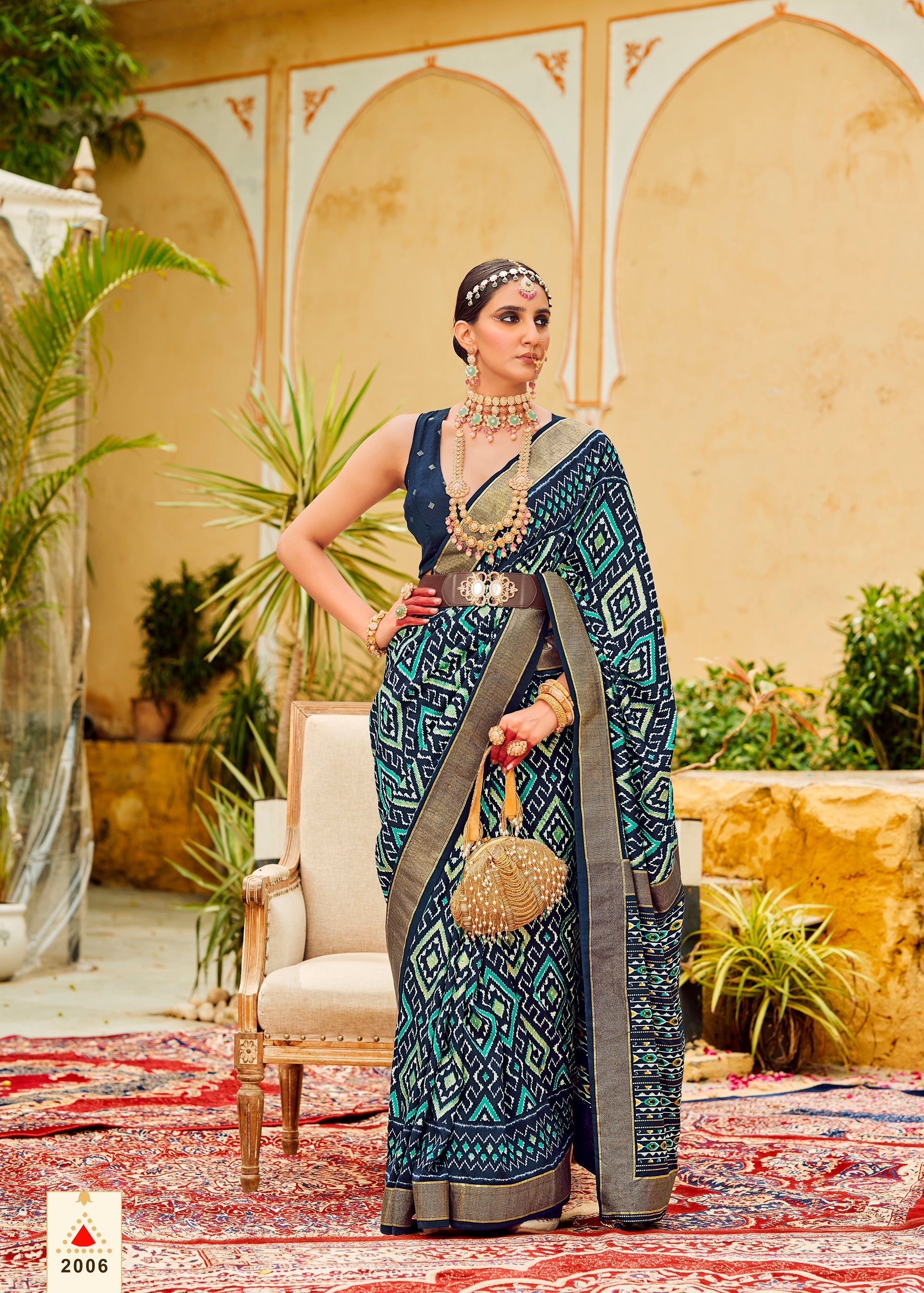 Elegant Blue Cotton-Silk Chevron Print Saree