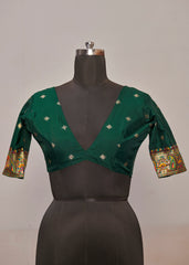 Shop Elegant Pine Green Velvet Tussar Silk Floral Print Saree