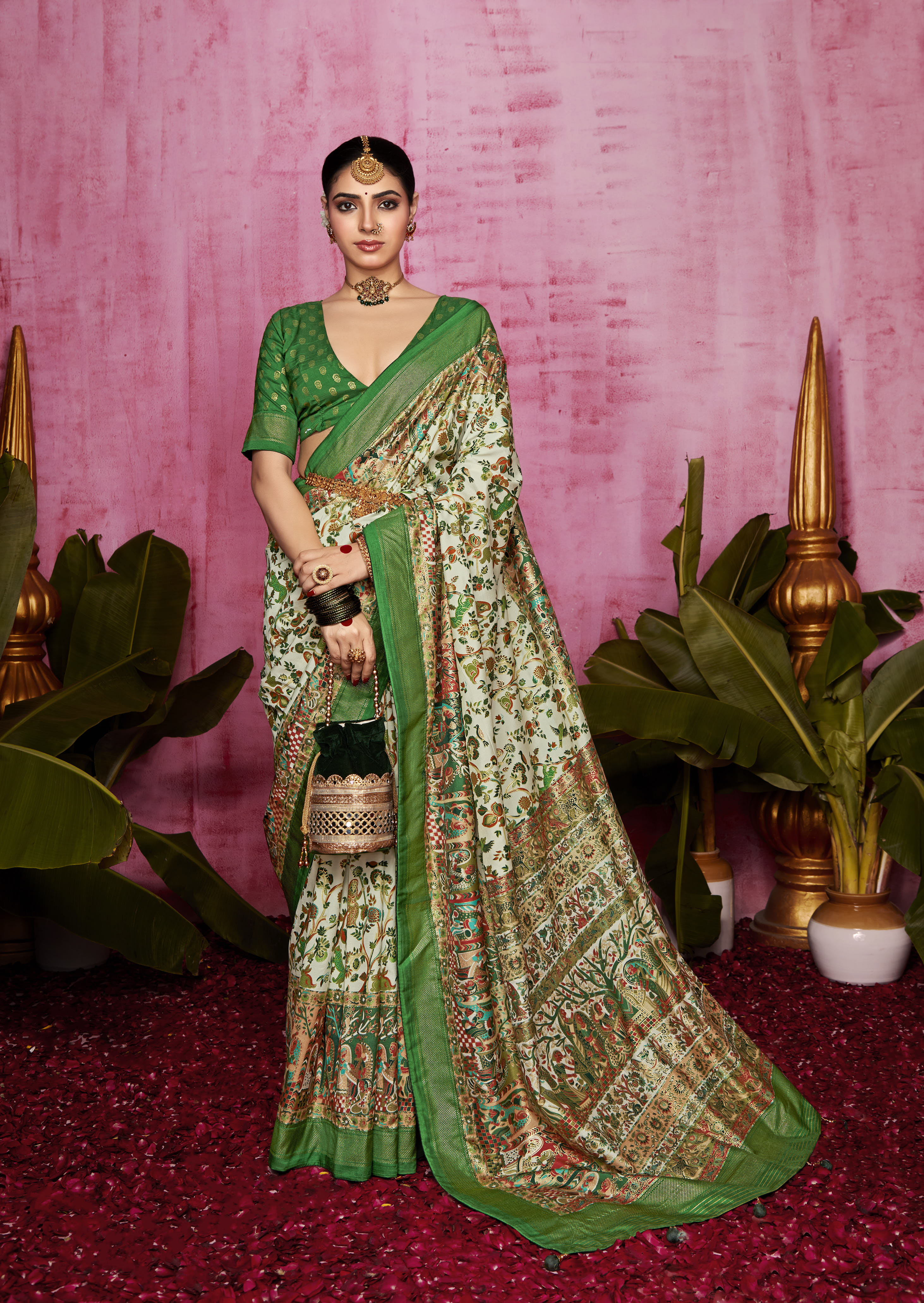Off White Tussar Silk Ethnic Motif Saree