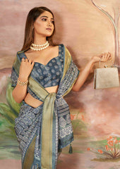 Exquisite Grey Dola Silk Saree with Elegant Paisley Print