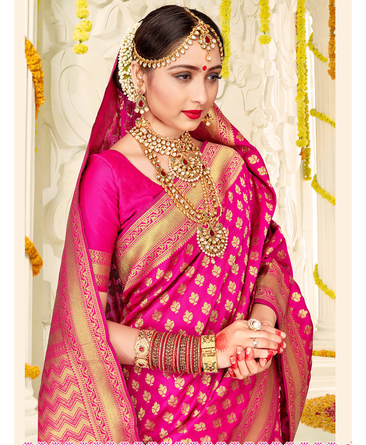 Chic Pink Banarasi Art Silk Woven Saree
