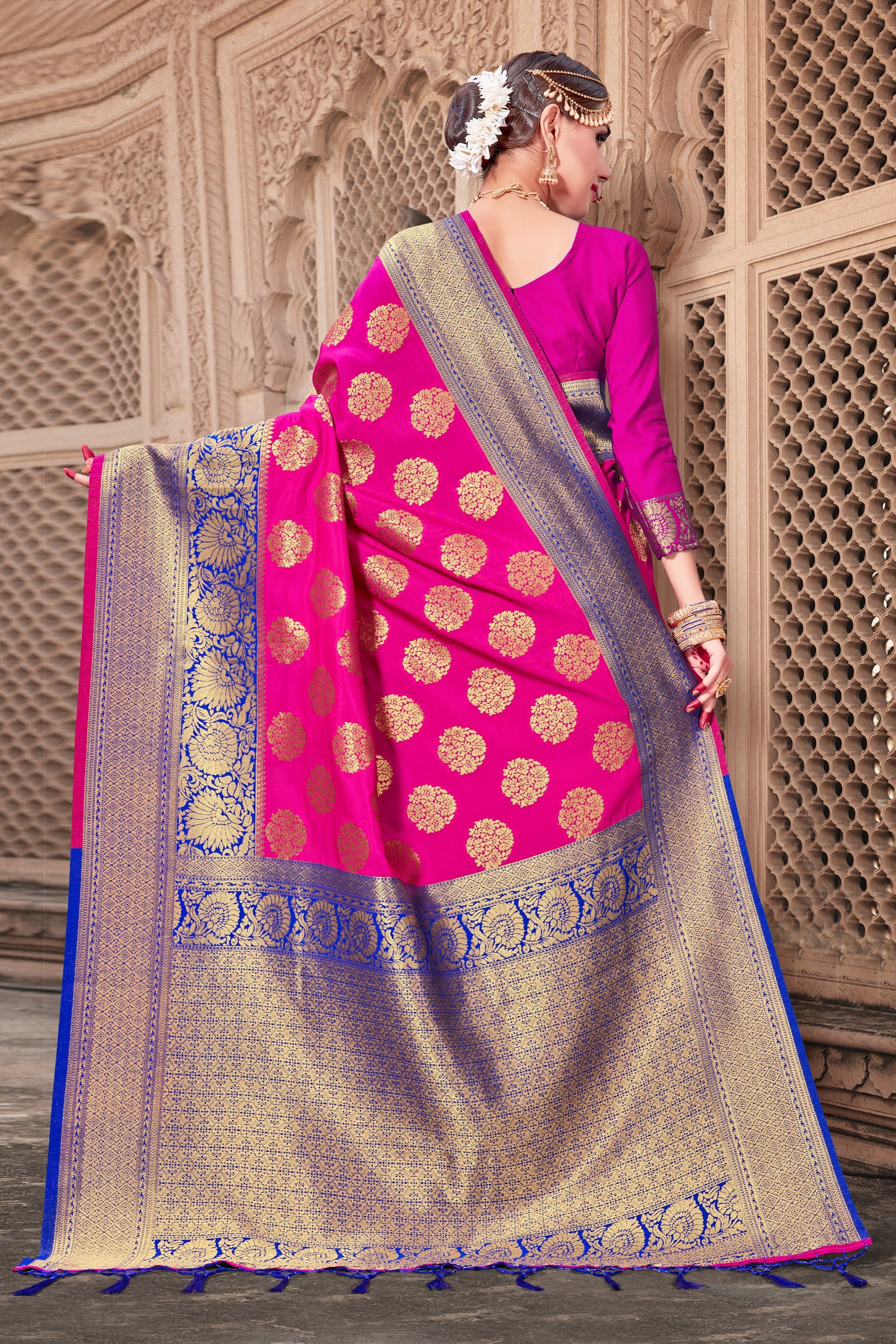 Elegant Pink Banarasi Art Silk Woven Saree