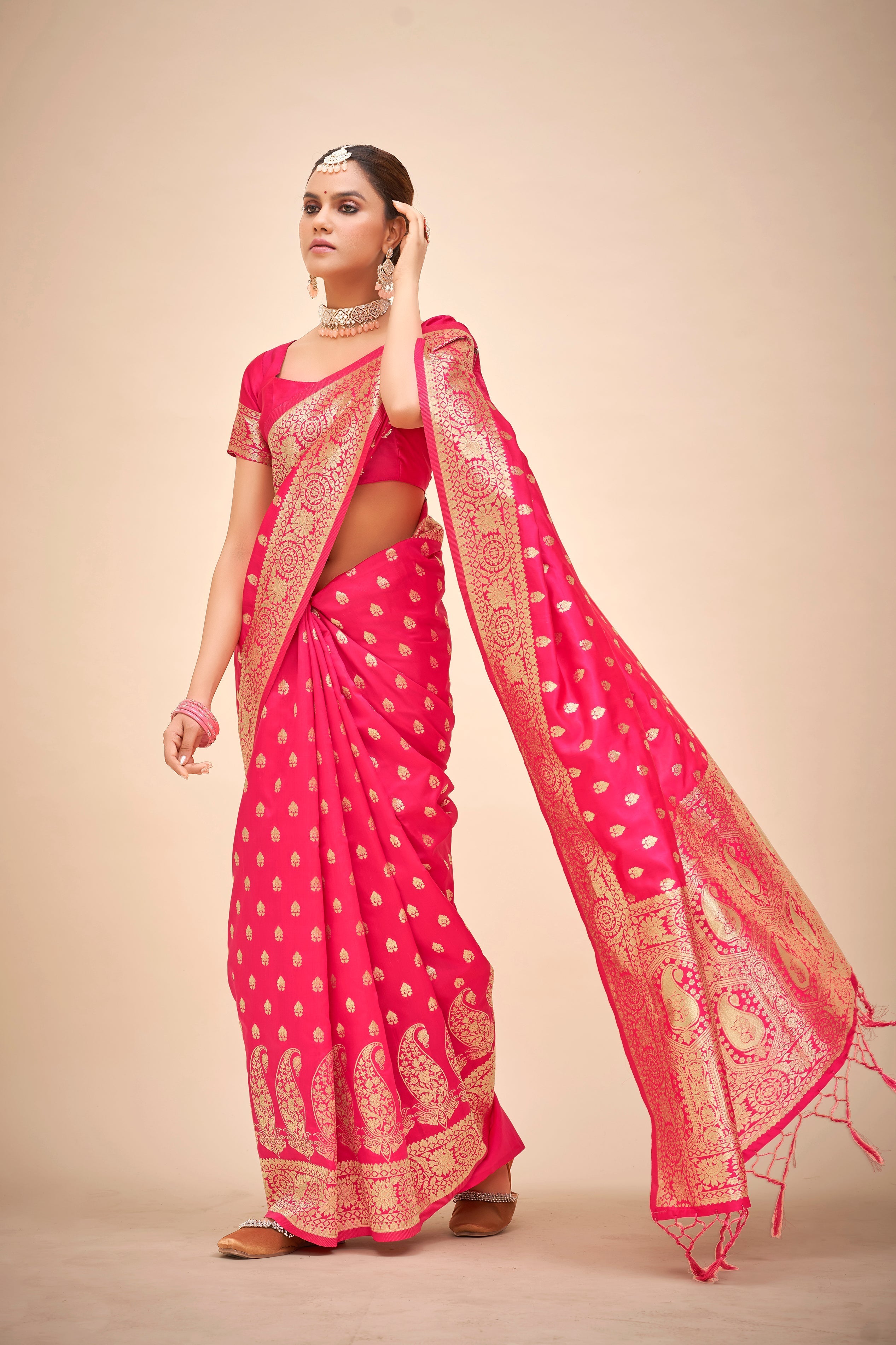 Elegant Red Art Silk Banarasi Saree