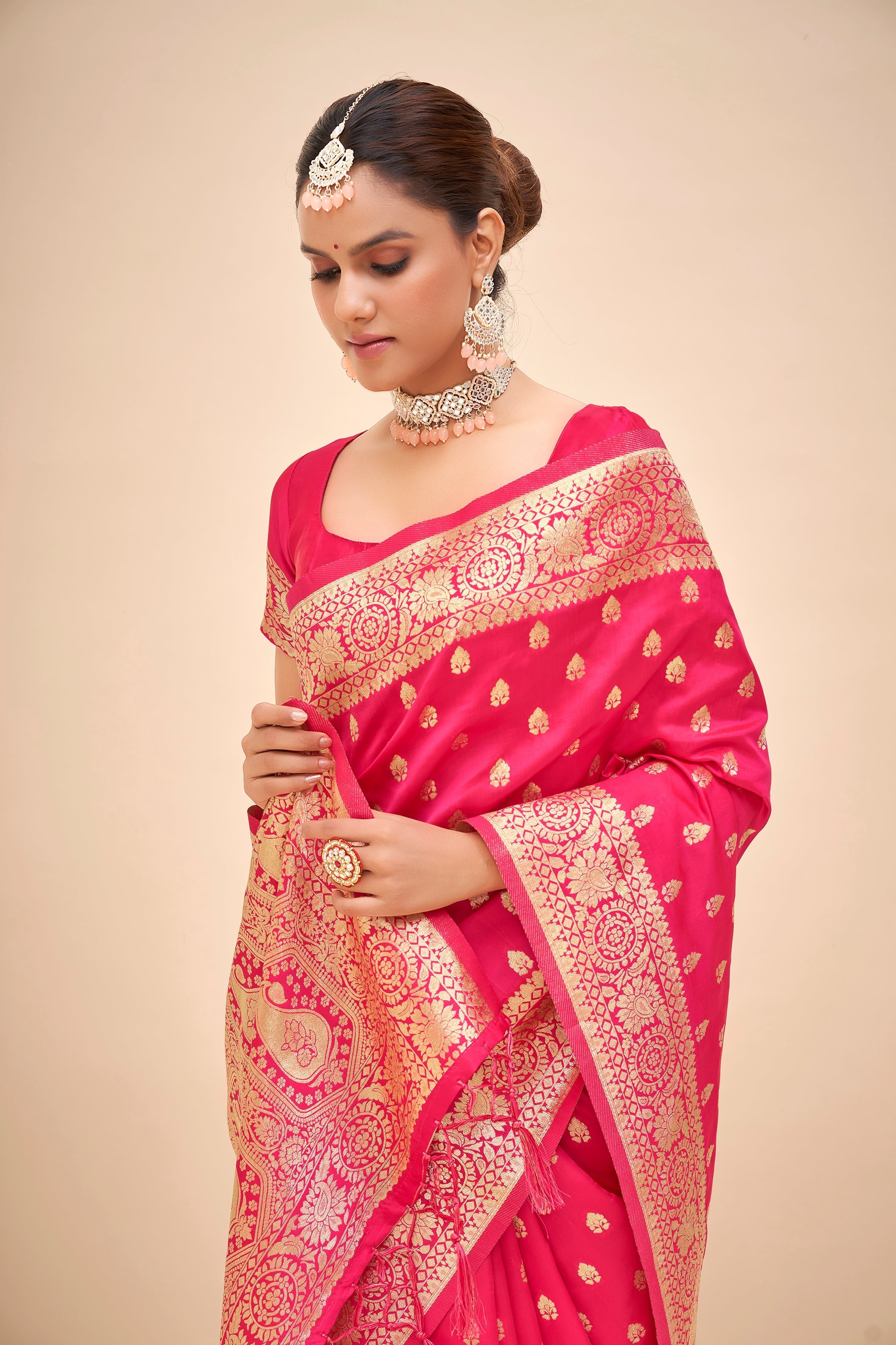 Elegant Red Art Silk Banarasi Saree