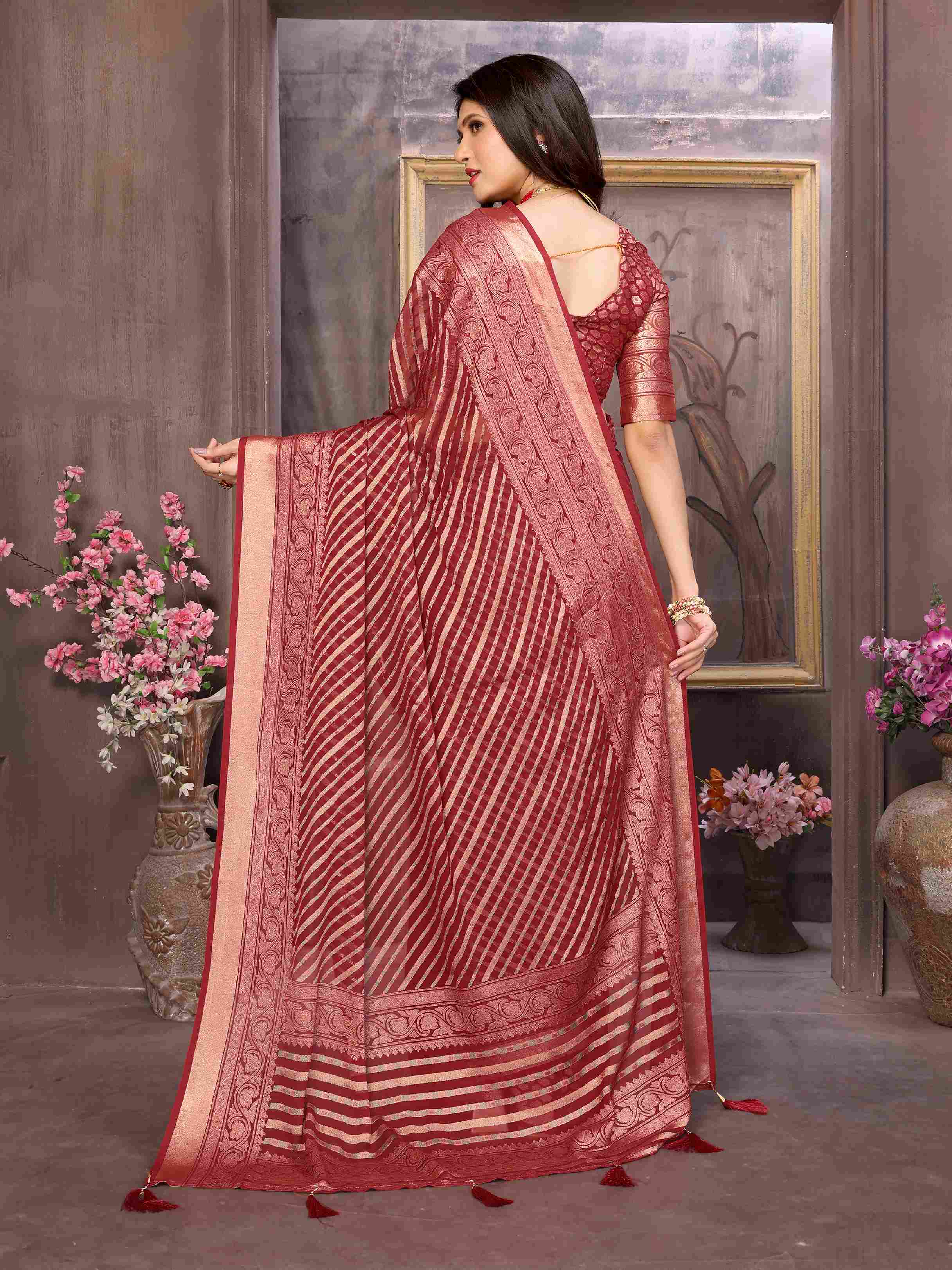 Shop Elegant Purple Brasso Saree